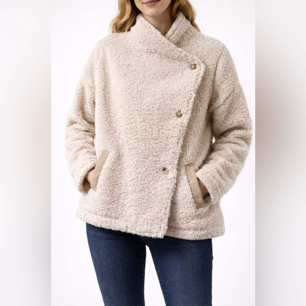 Mystree Women's Cream Sherpa Jacket